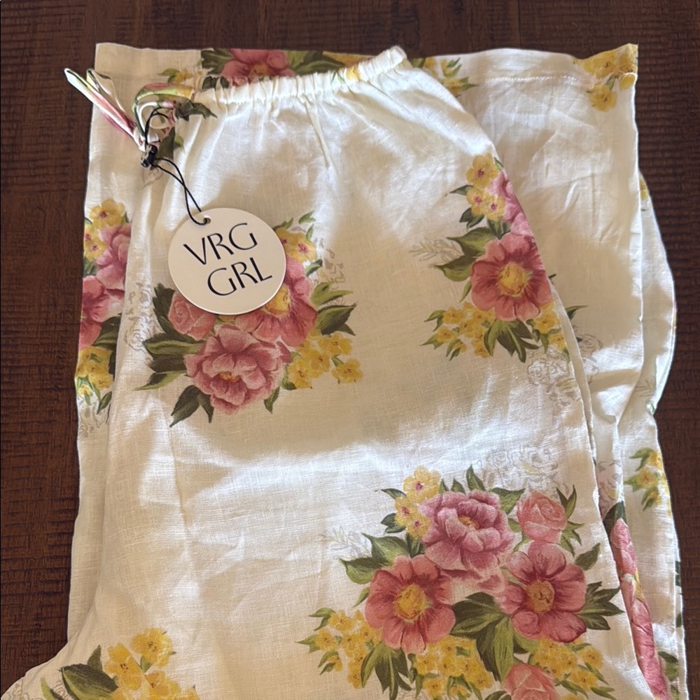 VRG GRL Floral Pants